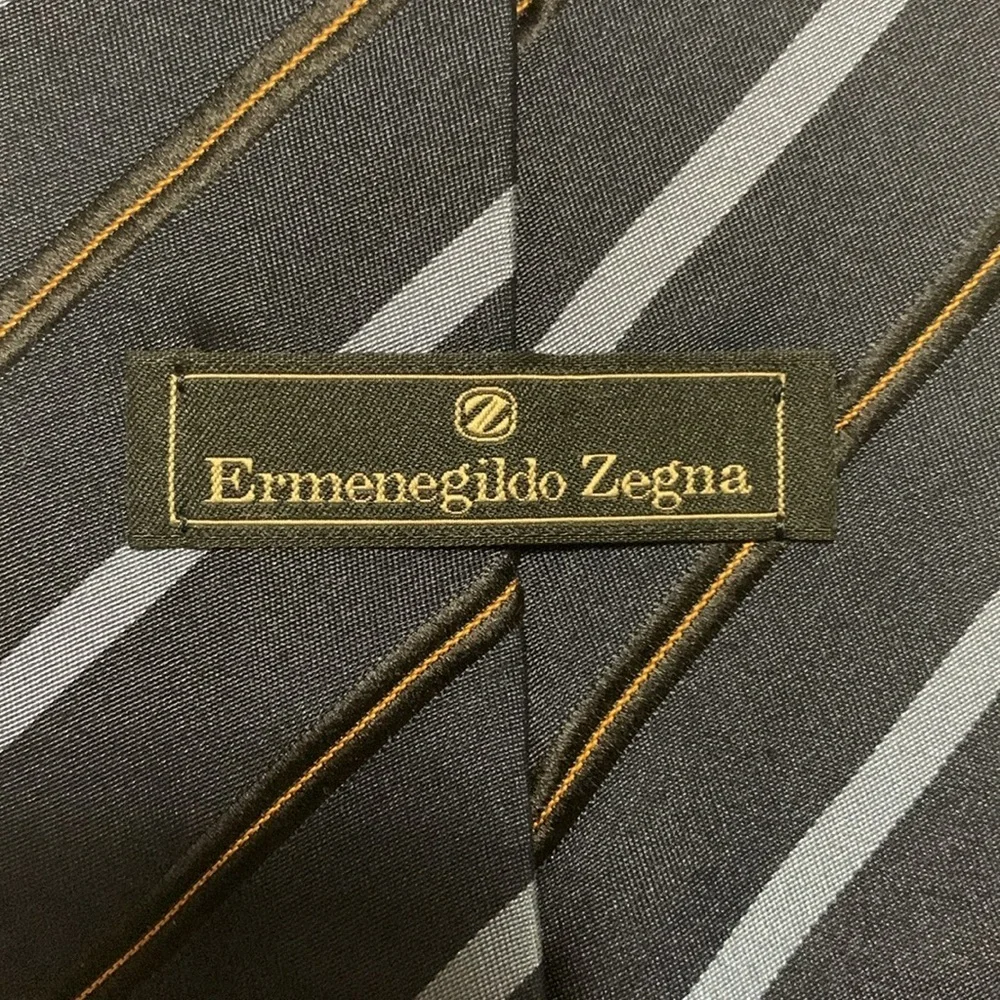 Ermenegildo Zegna Men’s 100% Silk Classic Blue Striped Tie Luxury Professional